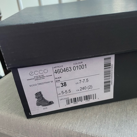 ECCO Tredtray W Moto Fashion Women’s Boot in sz 7 - 7.5 - Picture 8 of 8